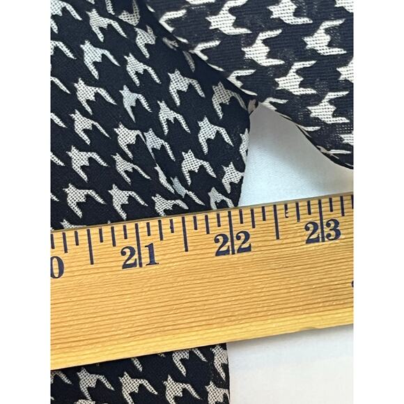 Coldwater Creek Womens 2X Black White Chevron Print Long Sleeve Pullover Blouse - Picture 6 of 9